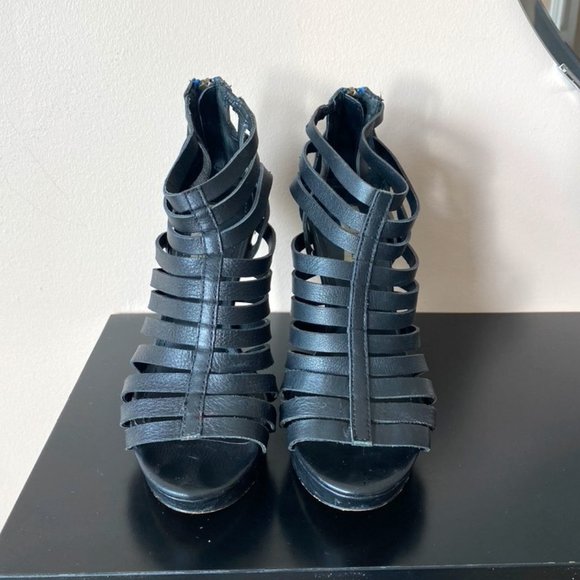 Open Toe Heels - Picture 1 of 3